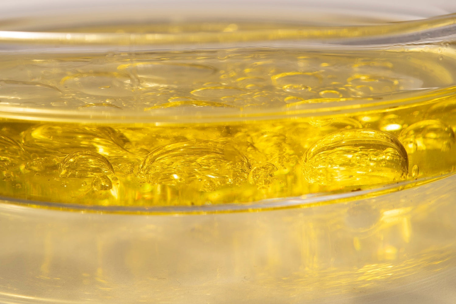 CBD Oil Calms Rosacea Within a Week